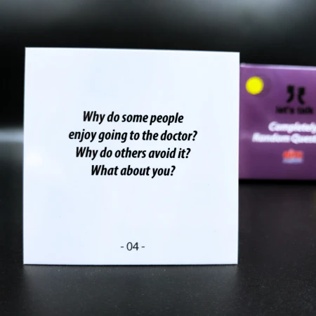 Karty Konwersacyjne - Let's talk mini - COMPLETELY RANDOM QUESTIONS